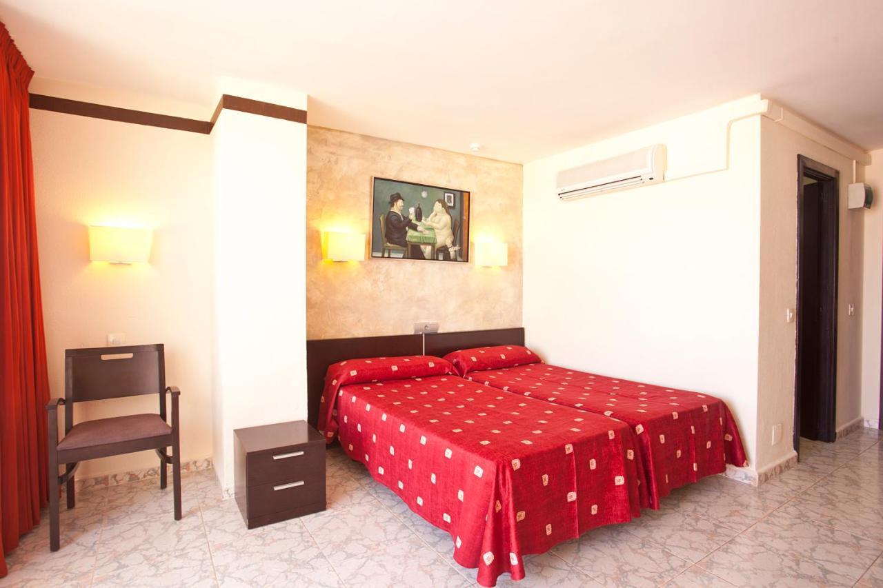 FERGUS Paraíso Beach - Adults Only Cidade de Ibiza Exterior foto
